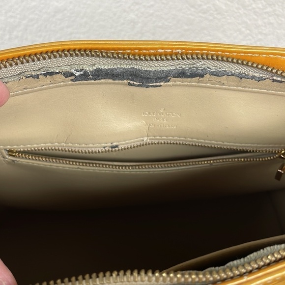 Louis Vuitton Houston Patent Leather Yellow Gold Shoulder Tote Bag Embossed - Picture 12 of 16